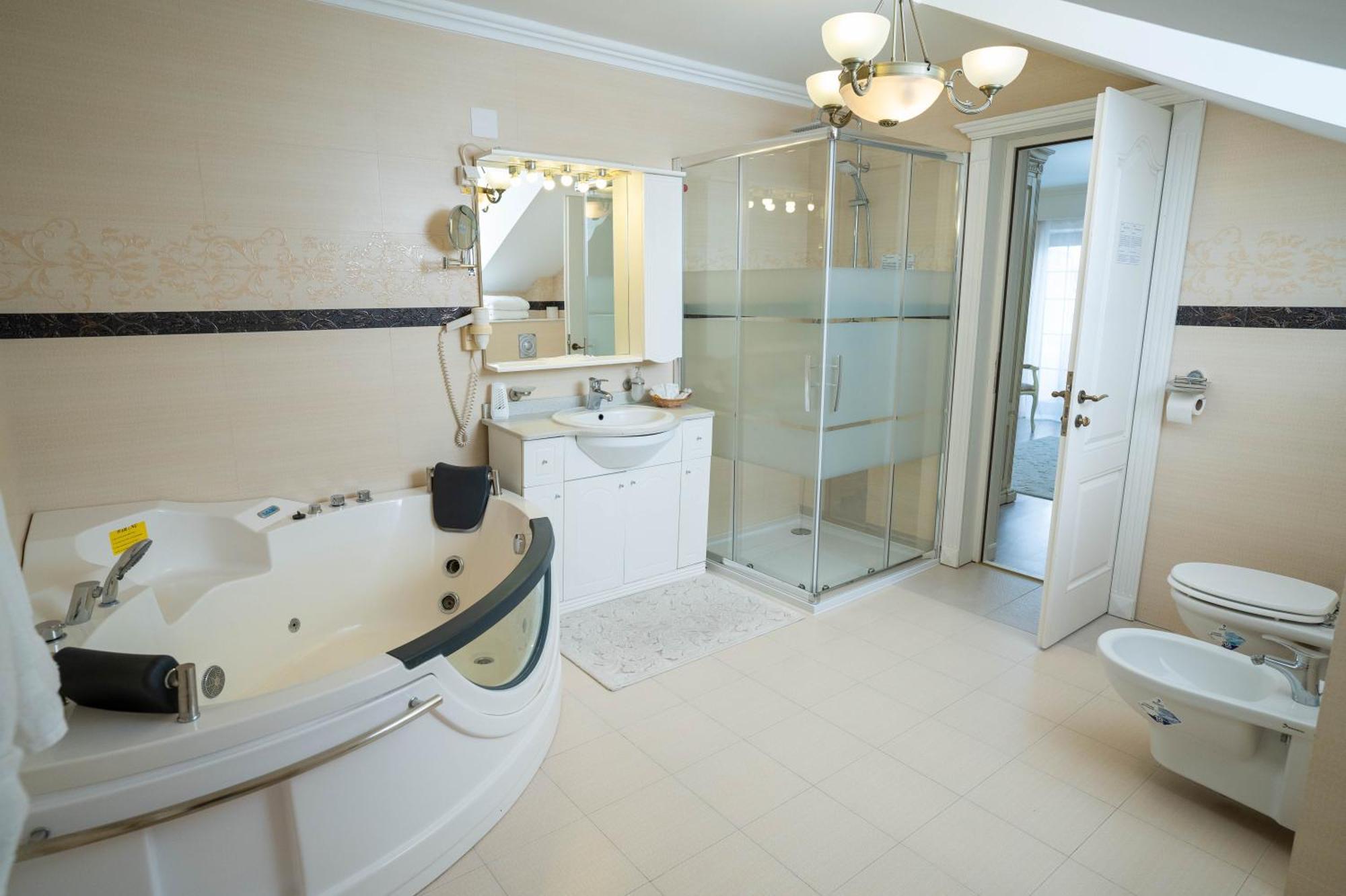 Villa Alice Suceava Zimmer foto